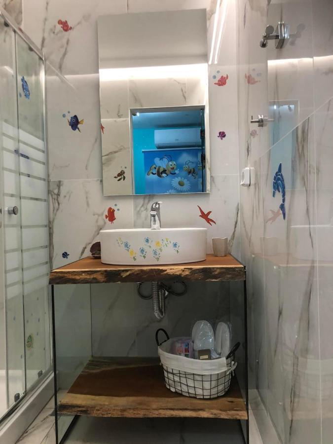 Golden Fox Studios&suites Apartment *